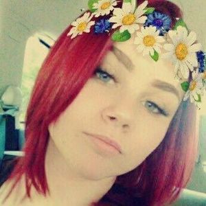 Meet your Posher, Chelsyi